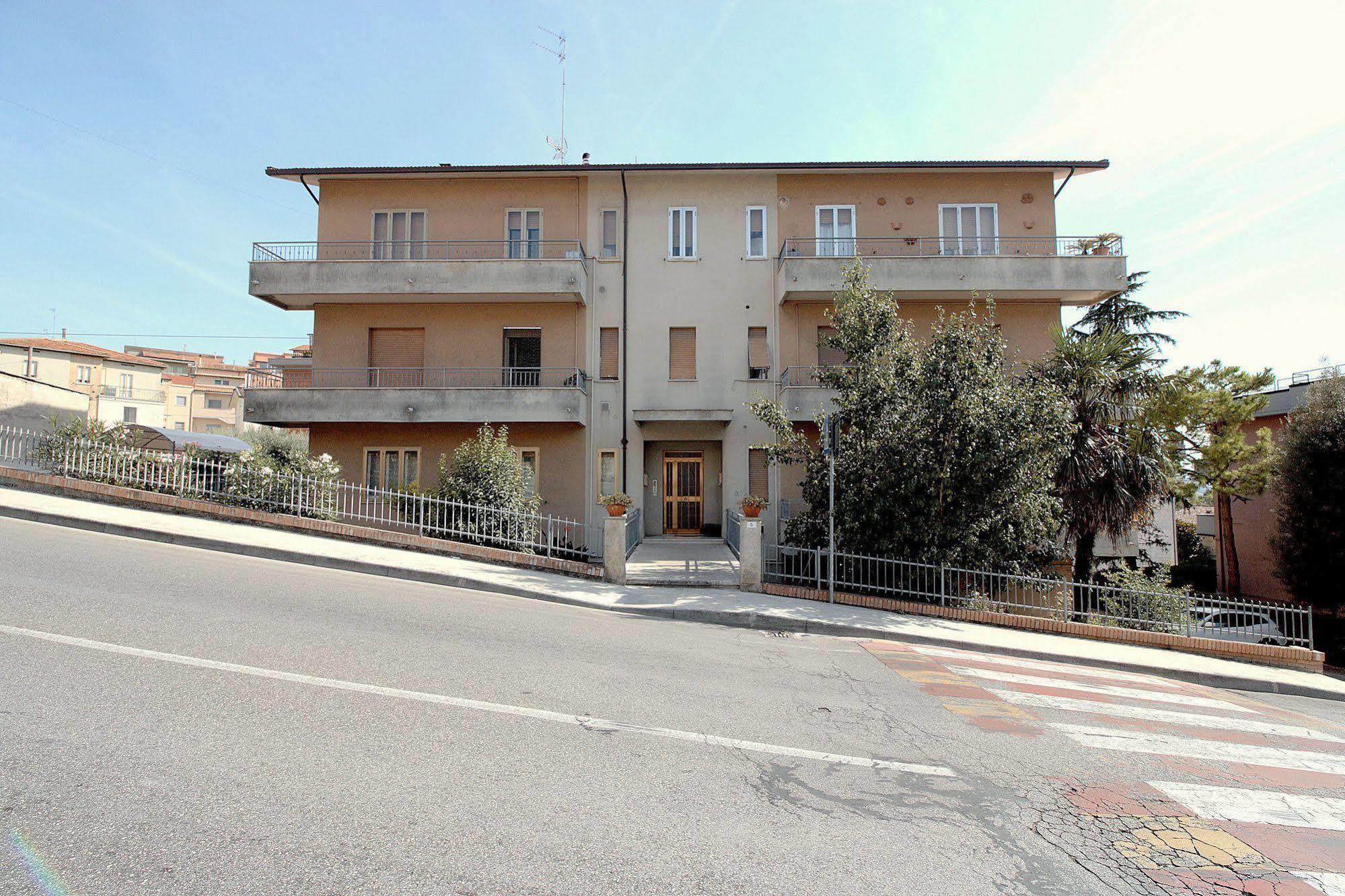 Appartamento Montessori Castelfidardo Eksteriør billede